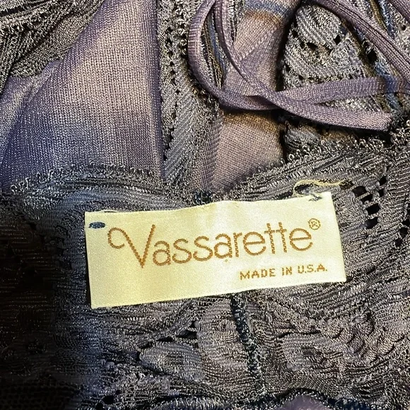 Beautiful Navy vintage nightgown with matching robe - Picture 6 of 6